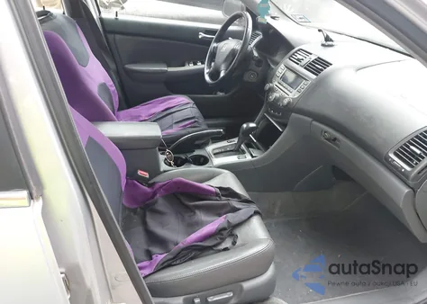 2007 Honda Accord 3.0 Ex z USA, uszkodzony, nr VIN 1HGCM66507A016700